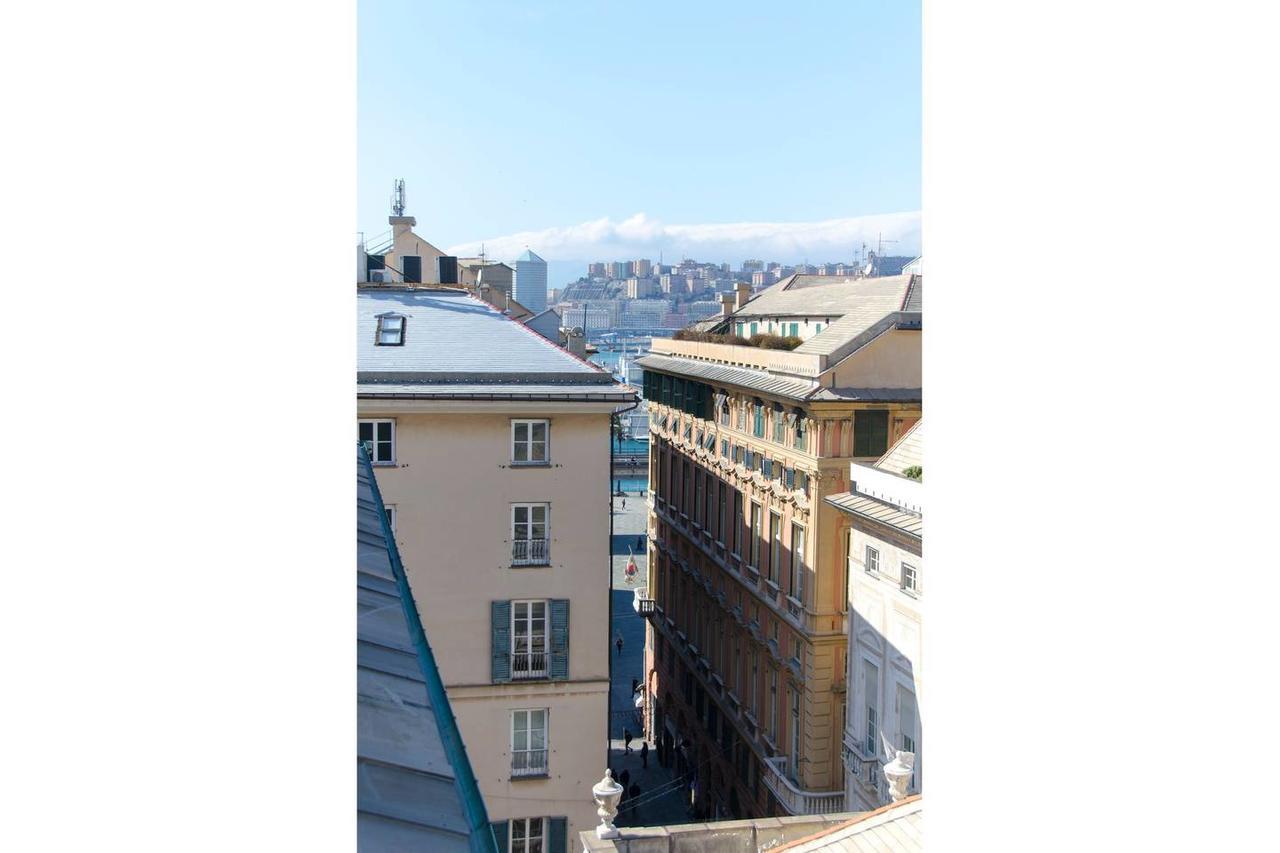 Altido Modern Flat Next To Acquario Apartment Genoa Bagian luar foto