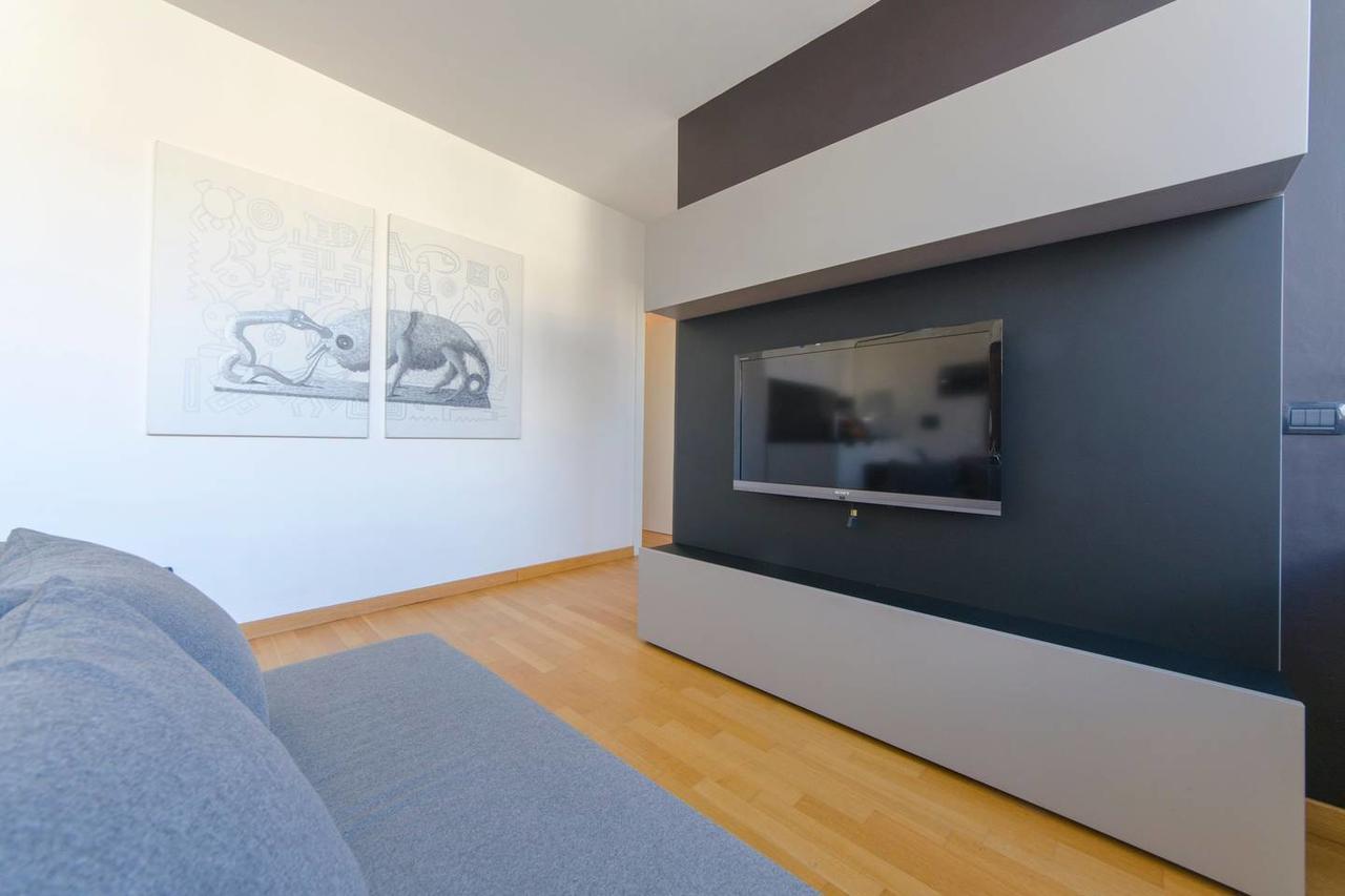 Altido Modern Flat Next To Acquario Apartment Genoa Bagian luar foto