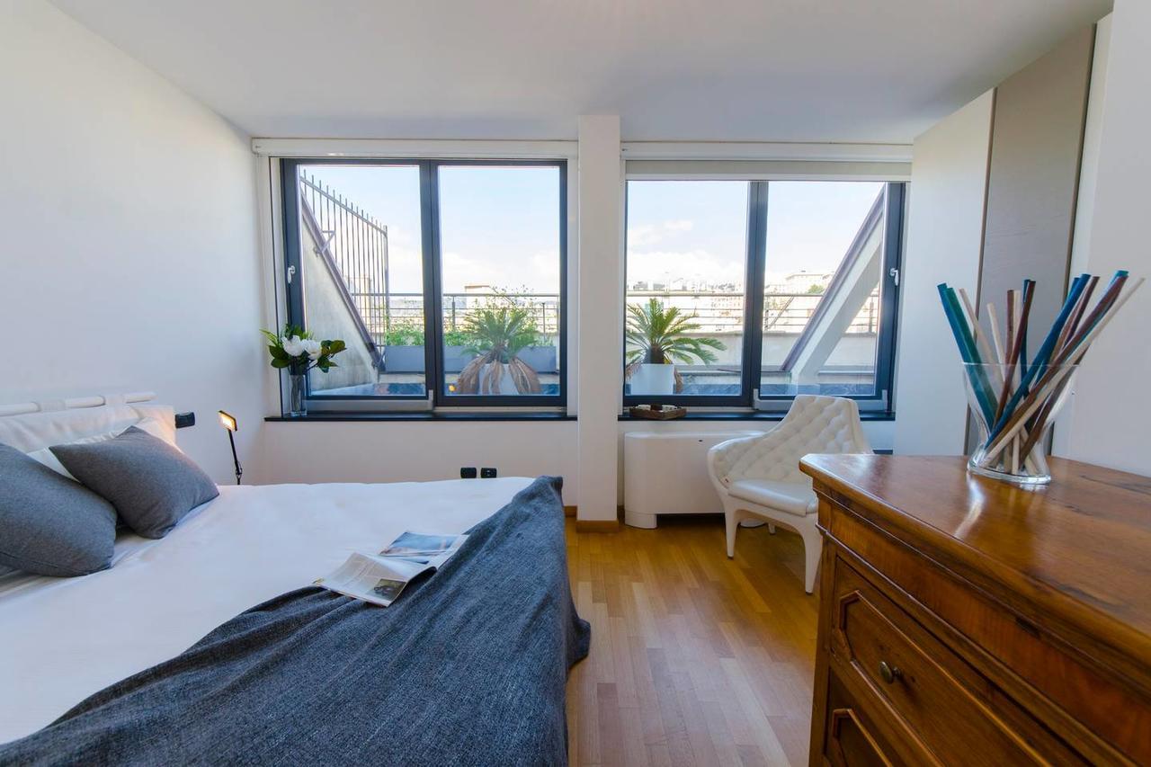 Altido Modern Flat Next To Acquario Apartment Genoa Bagian luar foto
