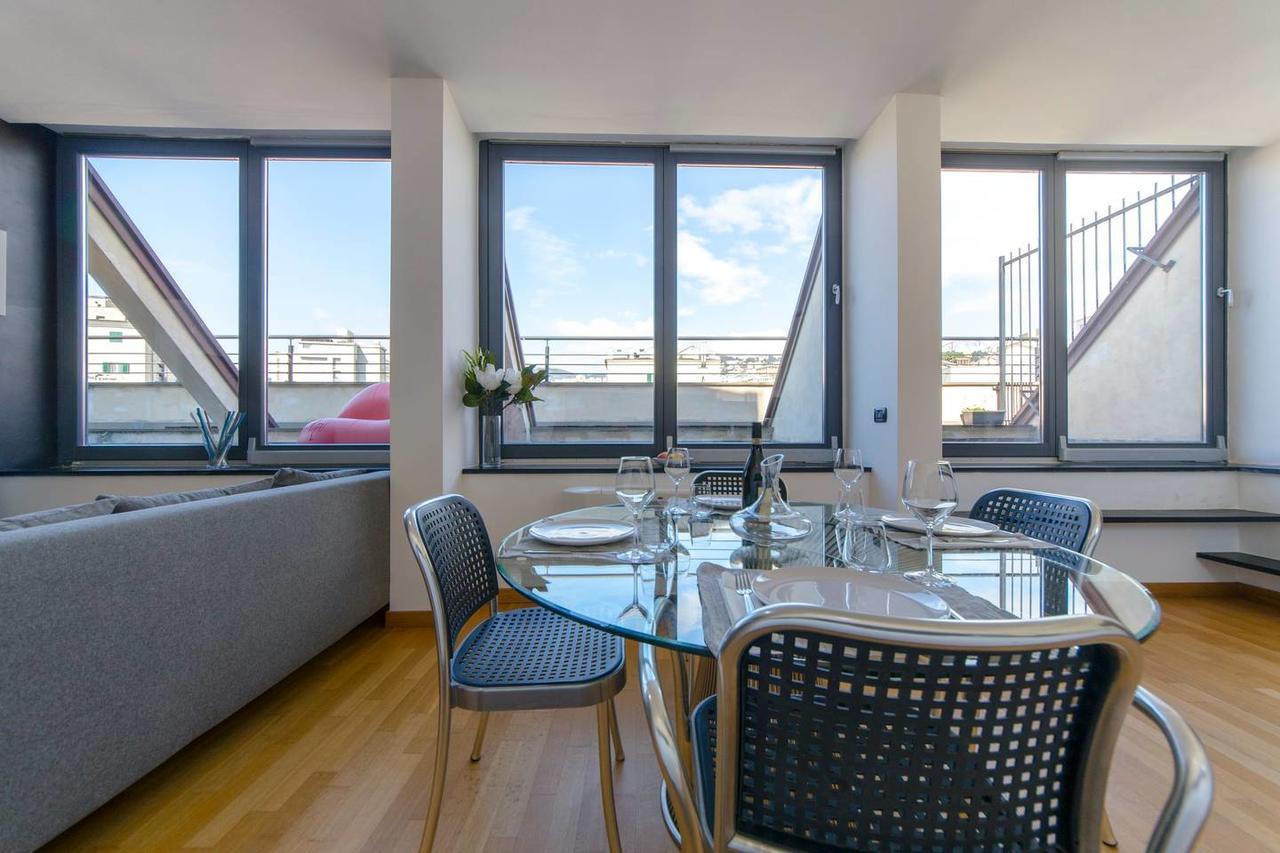 Altido Modern Flat Next To Acquario Apartment Genoa Bagian luar foto